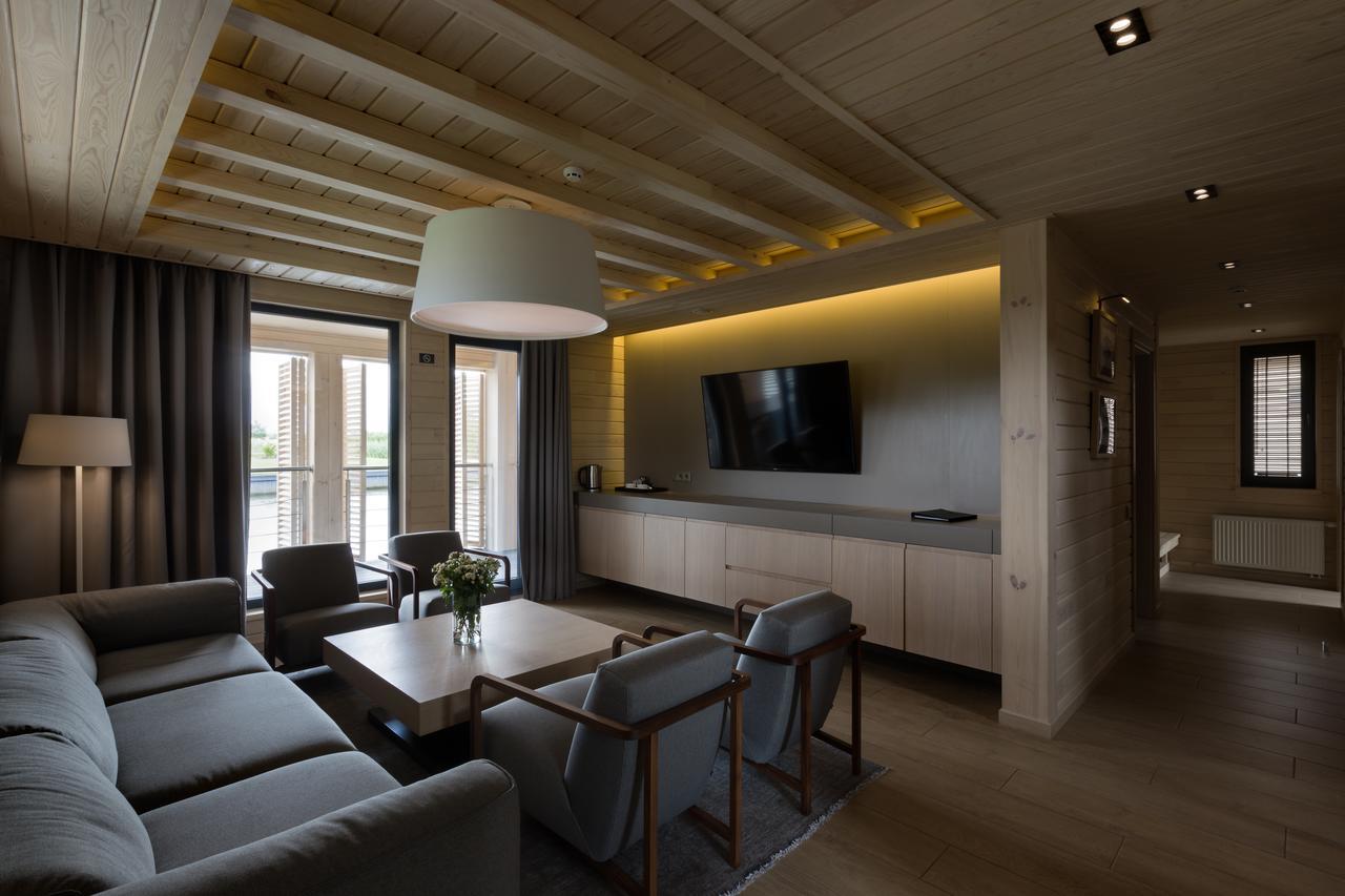 Selfish Club Hotel Kiylov Екстериор снимка